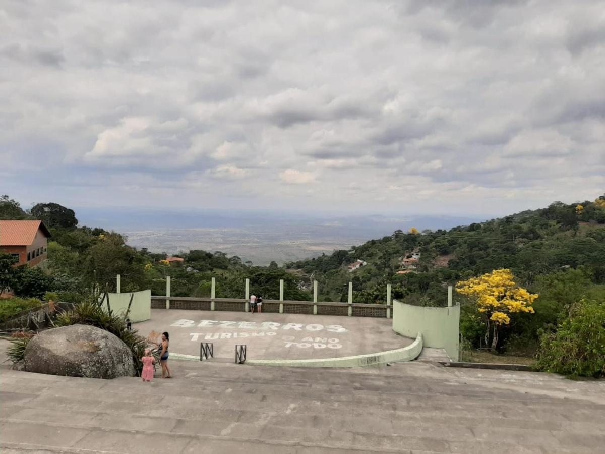 Flat Condominio Paraiso Serra Negra Bezerros Dış mekan fotoğraf